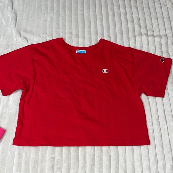 Champion Red Cropped Tee | Size Medium - Picture 1 of 4